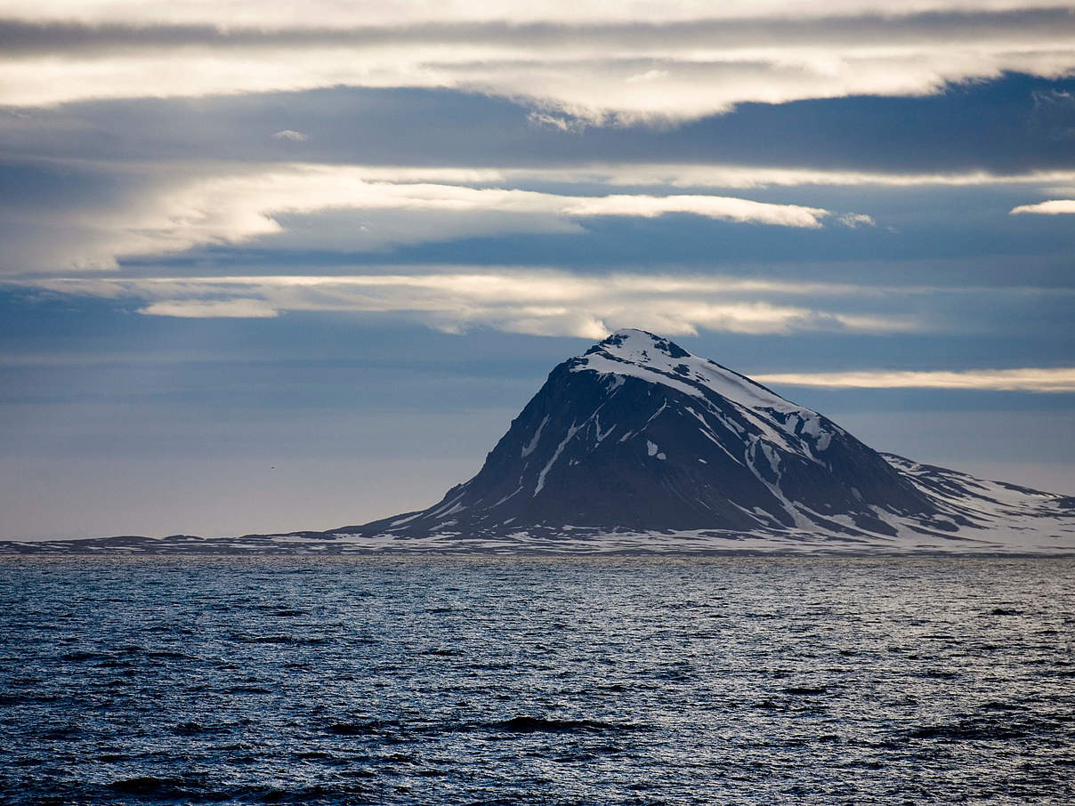Spitzbergen im Nordost-Atlantik © WWF / Sindre Kinnerød