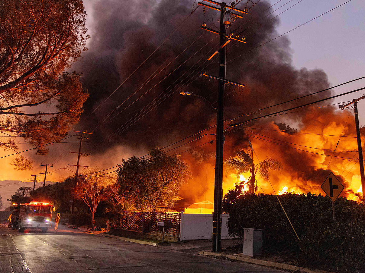 Brand in der Nähe von Los Angeles im Januar 2025 (Eaton Fire) © IMAGO / ZUMA Press Wire / Amy Katz