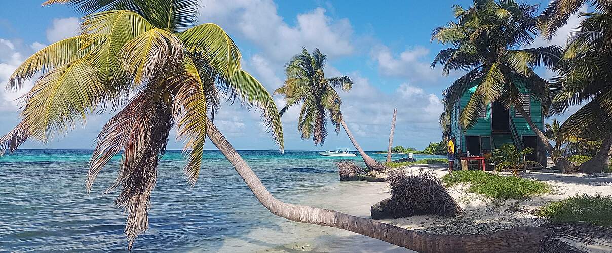 Ranger-Station auf Laughing Bird Caye © Eva Banquet / WWF