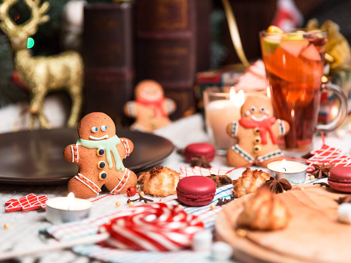 Weihnachten Süßigkeiten © suslik83 / iStock / Getty Images